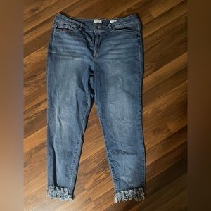 Sofia Vergara Rosa curvy ankle jean